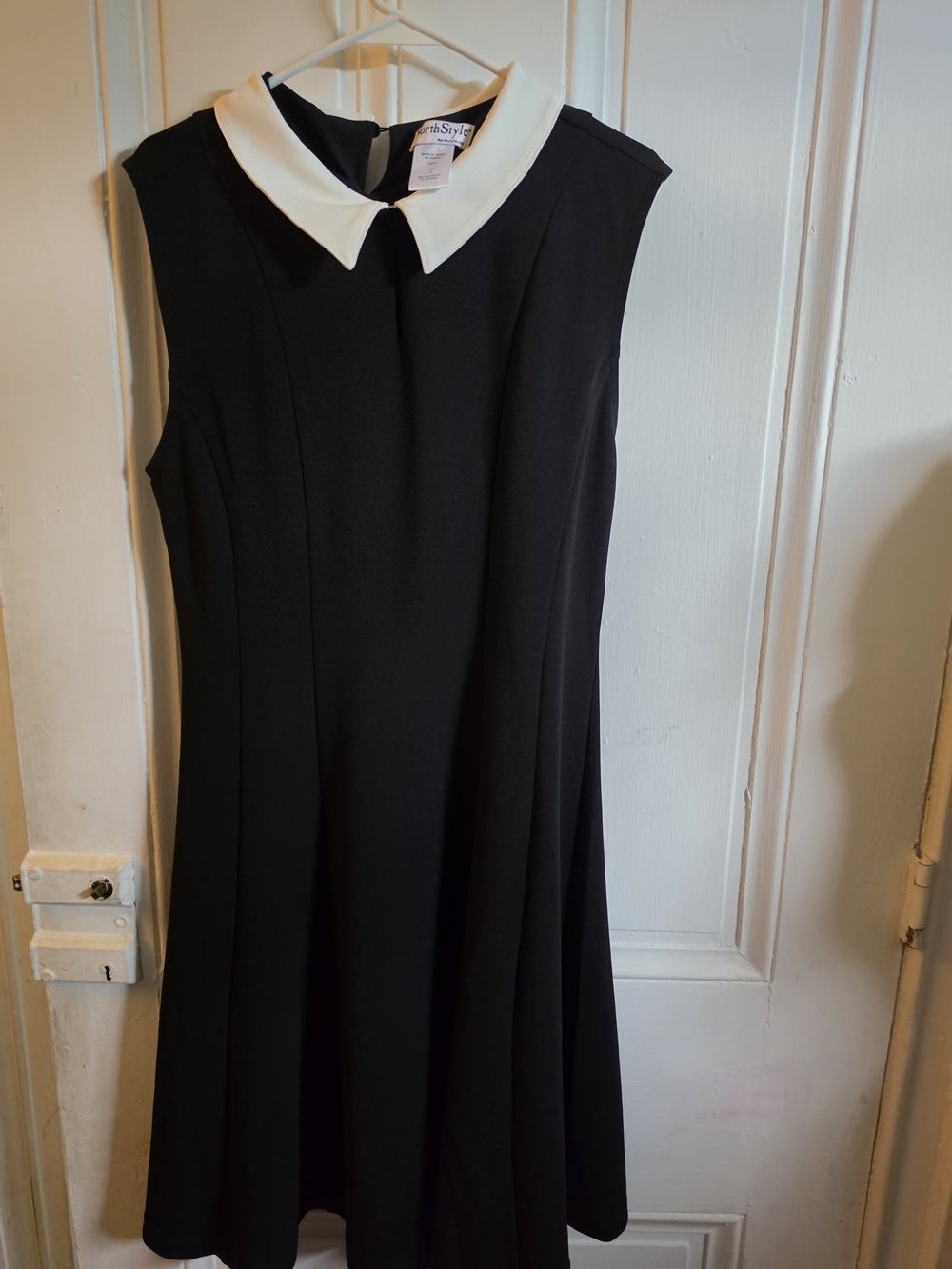 NorthStyle Black Sleeveless Dress with White Peter Pan Collar